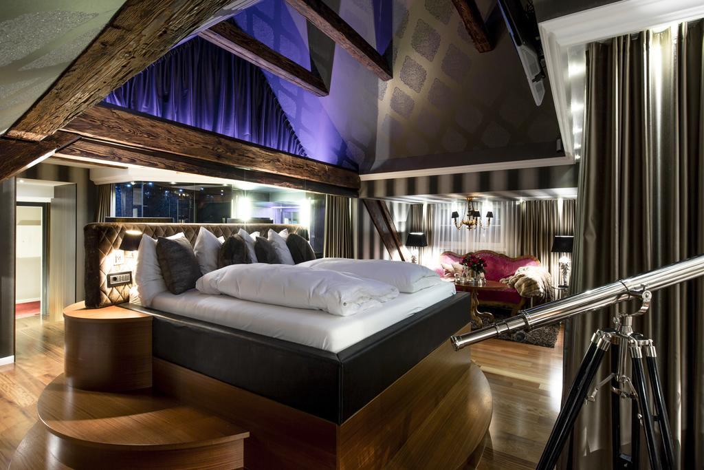 Gutwinski Hotel เฟลด์เคียร์ช ห้อง รูปภาพ